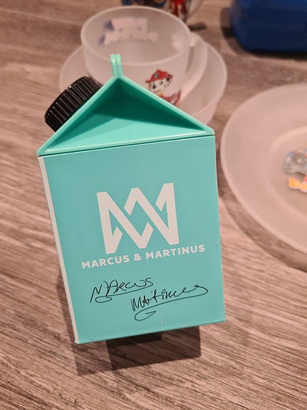 Product image 9 of 10