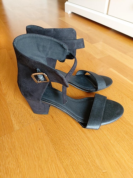Product image 1 of 6