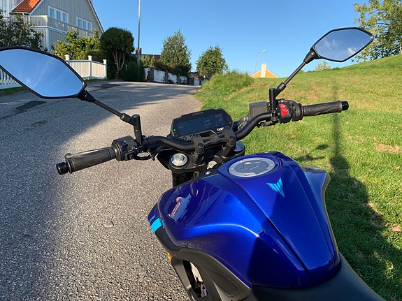 Yamaha MT 125 3 of 5