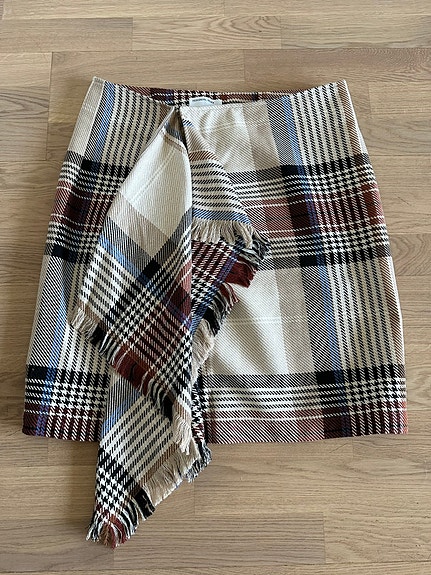 Product image 1 of 9