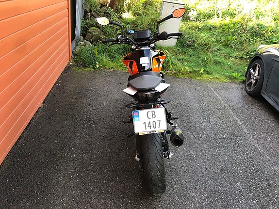 KTM Duke 390 4 of 9
