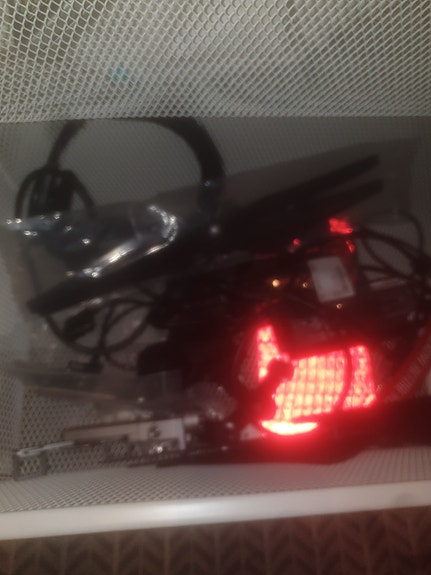 Product image 1 of 8