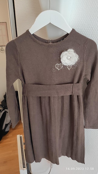 Product image 1 of 7