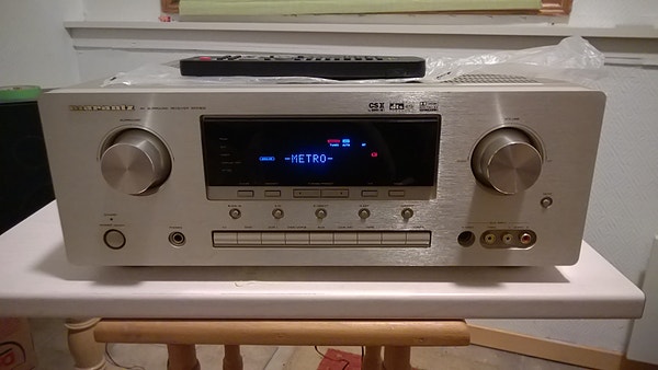 Jeg kan ta den brukt, ikke-fungerende retro stereoutstyr i Vest Agder området.