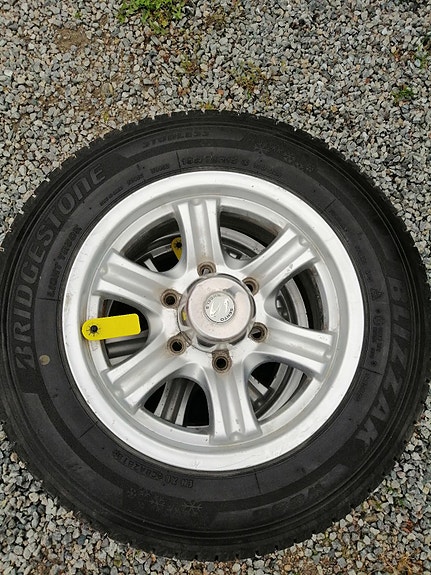Toyota HiAce 14 of 19