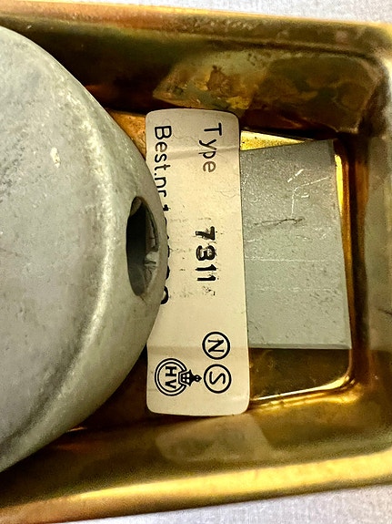 Product image 9 of 9