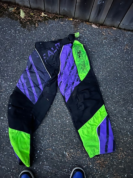 Product image 1 of 2