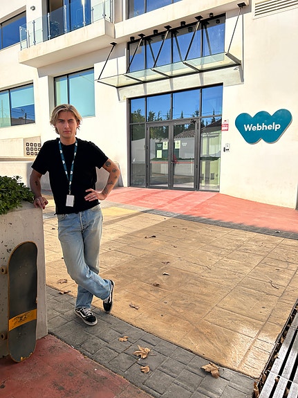 We are waiting for you here in Syden!