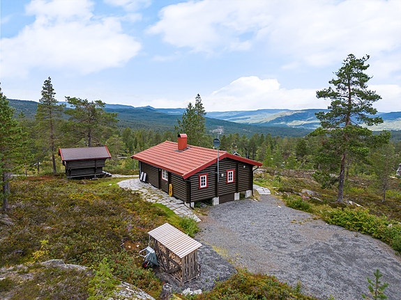 Velkommen til denne flotte beliggende hytta på Tonmyrhaugen.