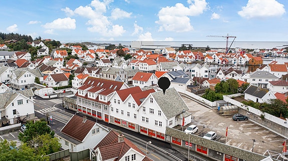 Velkommen til Postvegen 34 F - presentert av Stein Gunnar Døsen i Meglerhuset Rele