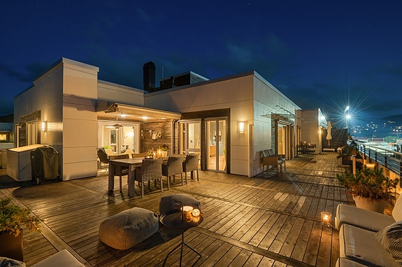 Velkommen til Ranheimsfjæra 85 - en fantastisk toppleilighet på hele 168m2 BRA med 120m2 terrasse!