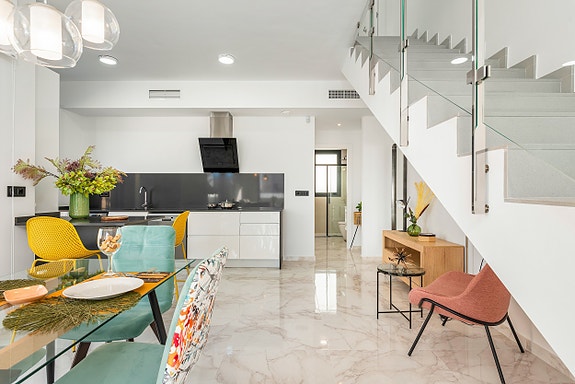 En megler med gode referanser -  SPANIA1.no