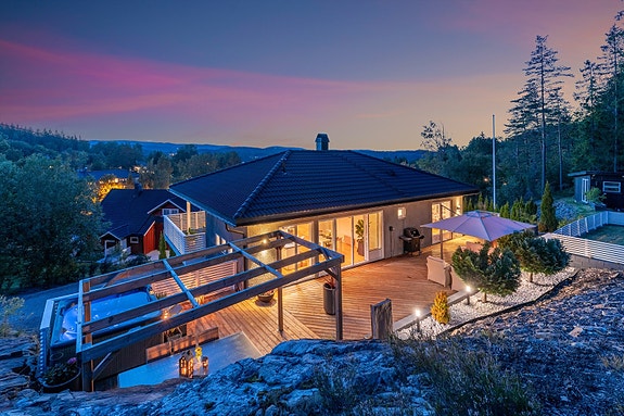 Velkommen til Moveien 1, presentert av Johannes Gamkinn v/Eiendomsmegler1