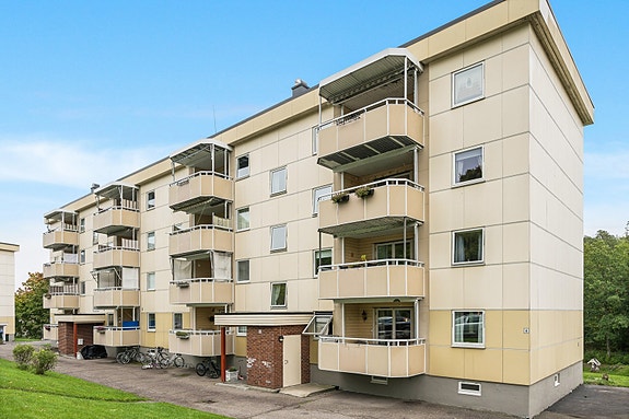 Velkommen til Grevlingstien 4 A - en romslig andelsleilighet i 4 etasje med 3 soverom