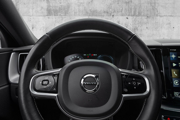 2020 Volvo XC60 T8 AWD R-design aut