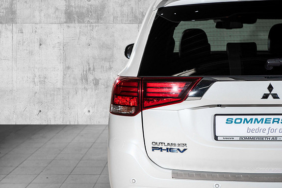 2020 Mitsubishi Outlander PHEV Instyle+ 2,4 224hk