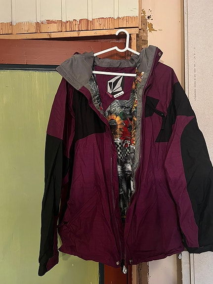 Product image 1 of 9