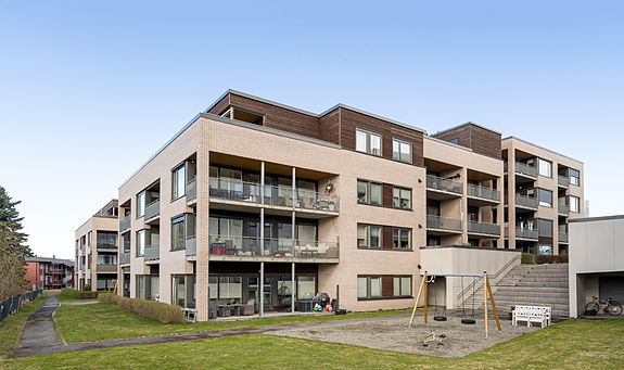 Gildheimsvegen 5B. Leiligheten ligger i 2.etg