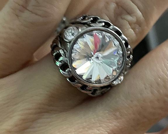 Product image 1 of 4