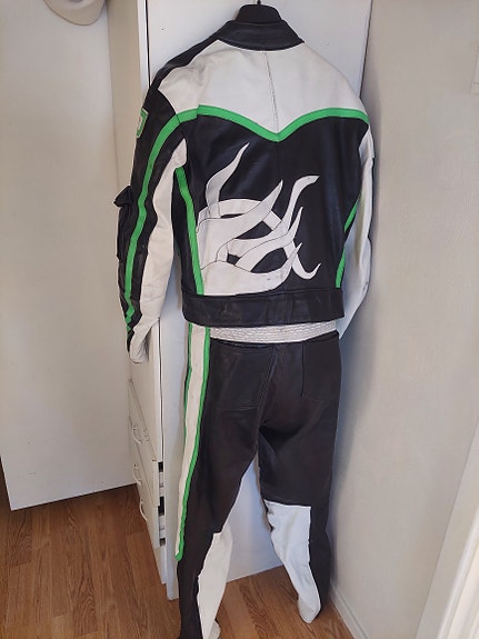 Product image 6 of 10