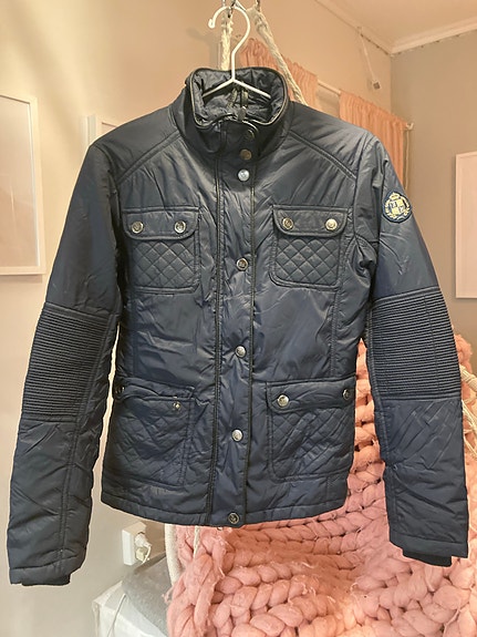 Product image 1 of 8