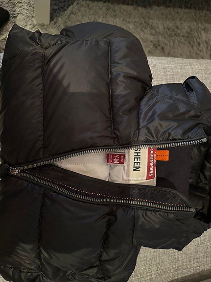 Product image 8 of 9