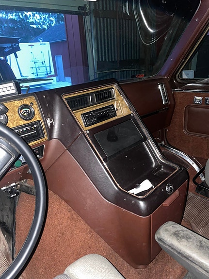 Chevrolet Beauville 21 of 27