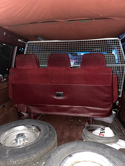 Chevrolet Beauville 25 of 27