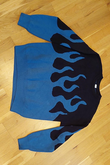 Product image 1 of 3