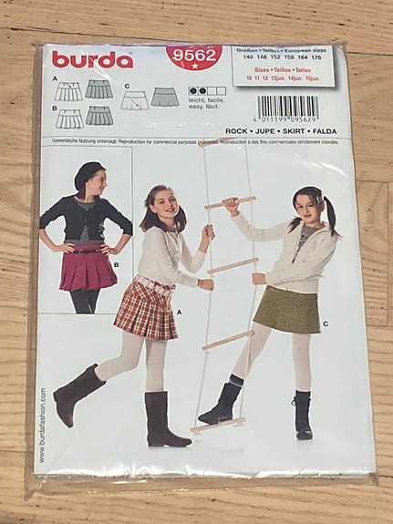 Product image 1 of 9