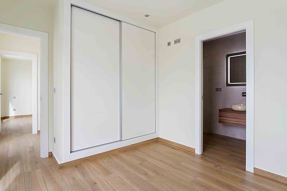 En megler med gode referanser -  SPANIA1.no