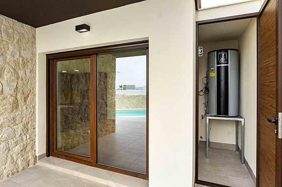 En megler med gode referanser -  SPANIA1.no