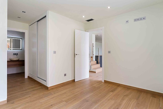 En megler med gode referanser -  SPANIA1.no