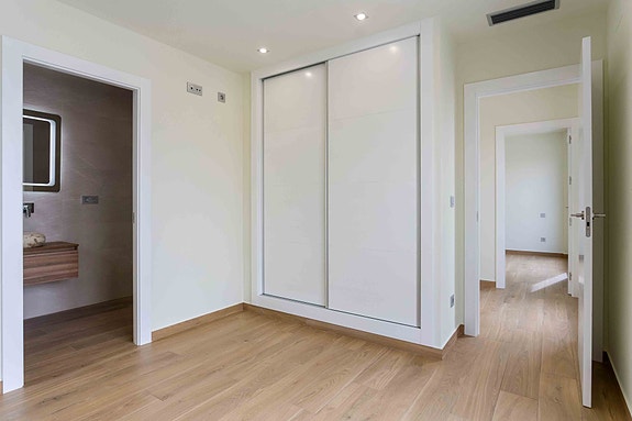 En megler med gode referanser -  SPANIA1.no