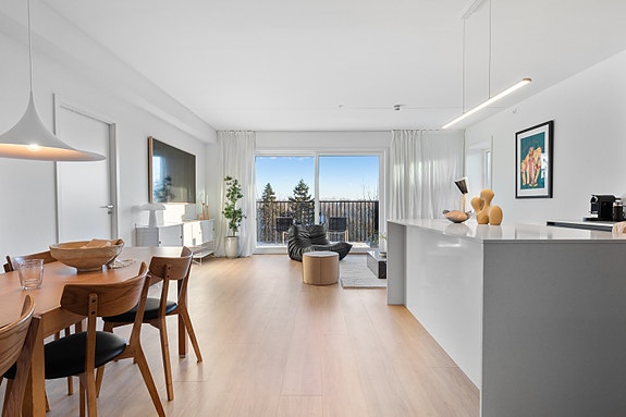 Jon-Kristian Krybelsrud v/ Privatmegleren ønsker velkomen til hyggelig visning i Aslakveien 22 A på ettertraktede Røakollen!