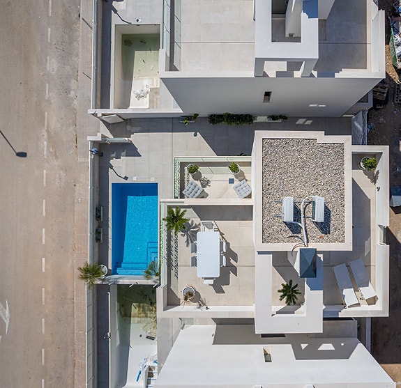 En megler med gode referanser - SPANIA1.no