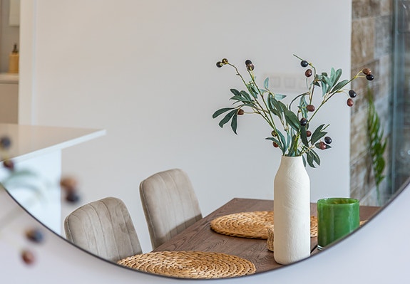 En megler med gode referanser - SPANIA1.no