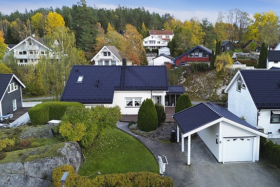 John-Andrè Rasmussen ved EiendomsMegler 1 Oslo Syd har gleden av å presentere Smalåkeren 8!