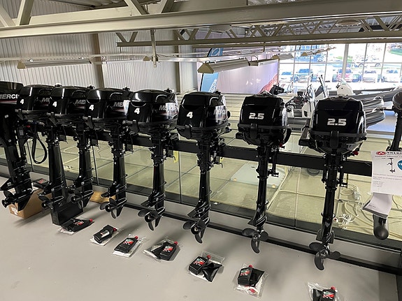 Mercury 4 HK Kort/Lang stamme-Lager tømming!