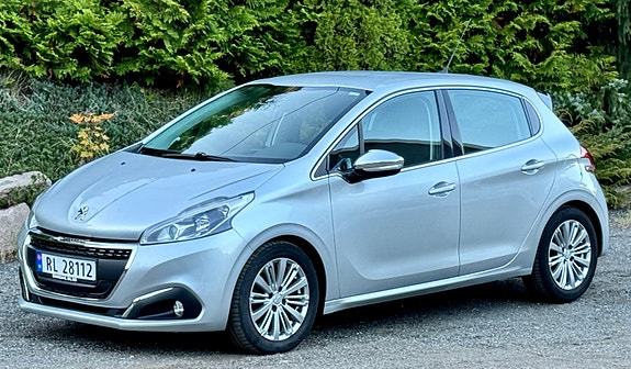 Peugeot 208 9 of 30