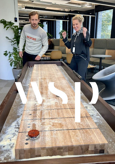 shuffleboard på kontoret