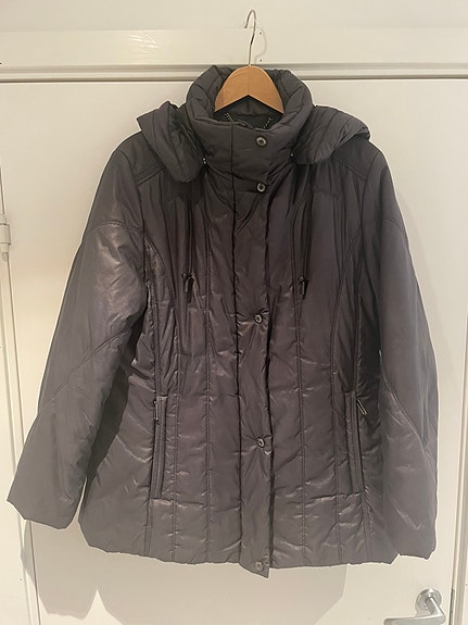 Product image 1 of 10