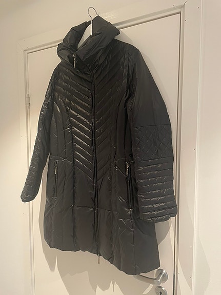 Product image 1 of 9