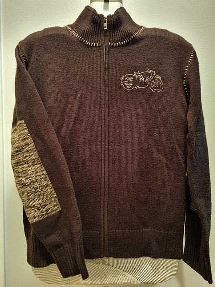Product image 1 of 4