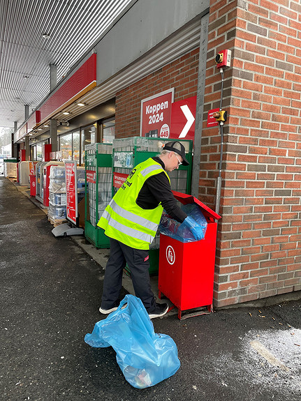 Bilde  av 6 i jobbannonse-galleriet