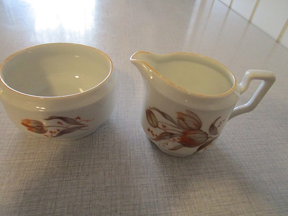 Product image 1 of 3