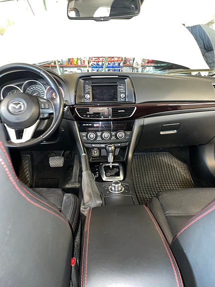Mazda 6 3 of 5