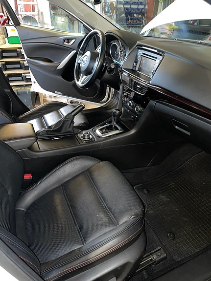 Mazda 6 5 of 5