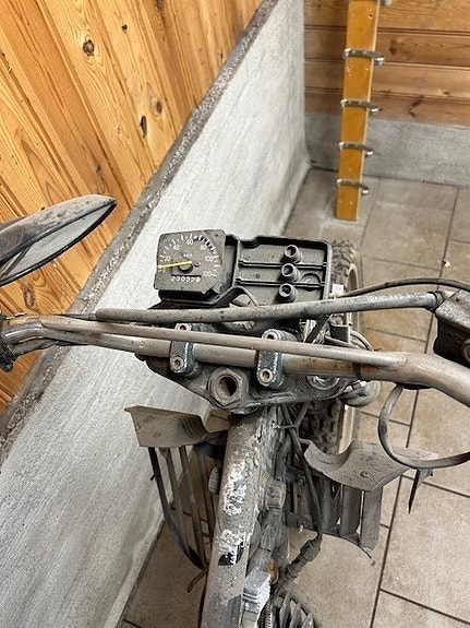 Yamaha DT 50 2 of 6