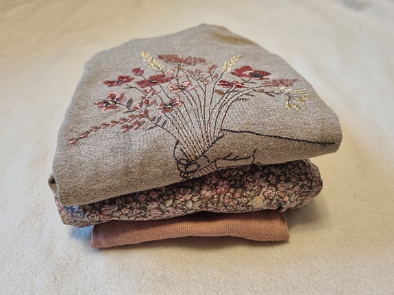 Product image 1 of 9